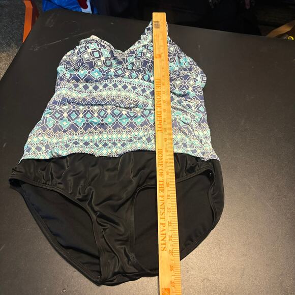 Jantzen One Piece Women's Size 14 Swimsuit Tummy Control Multicolored - Picture 3 of 7